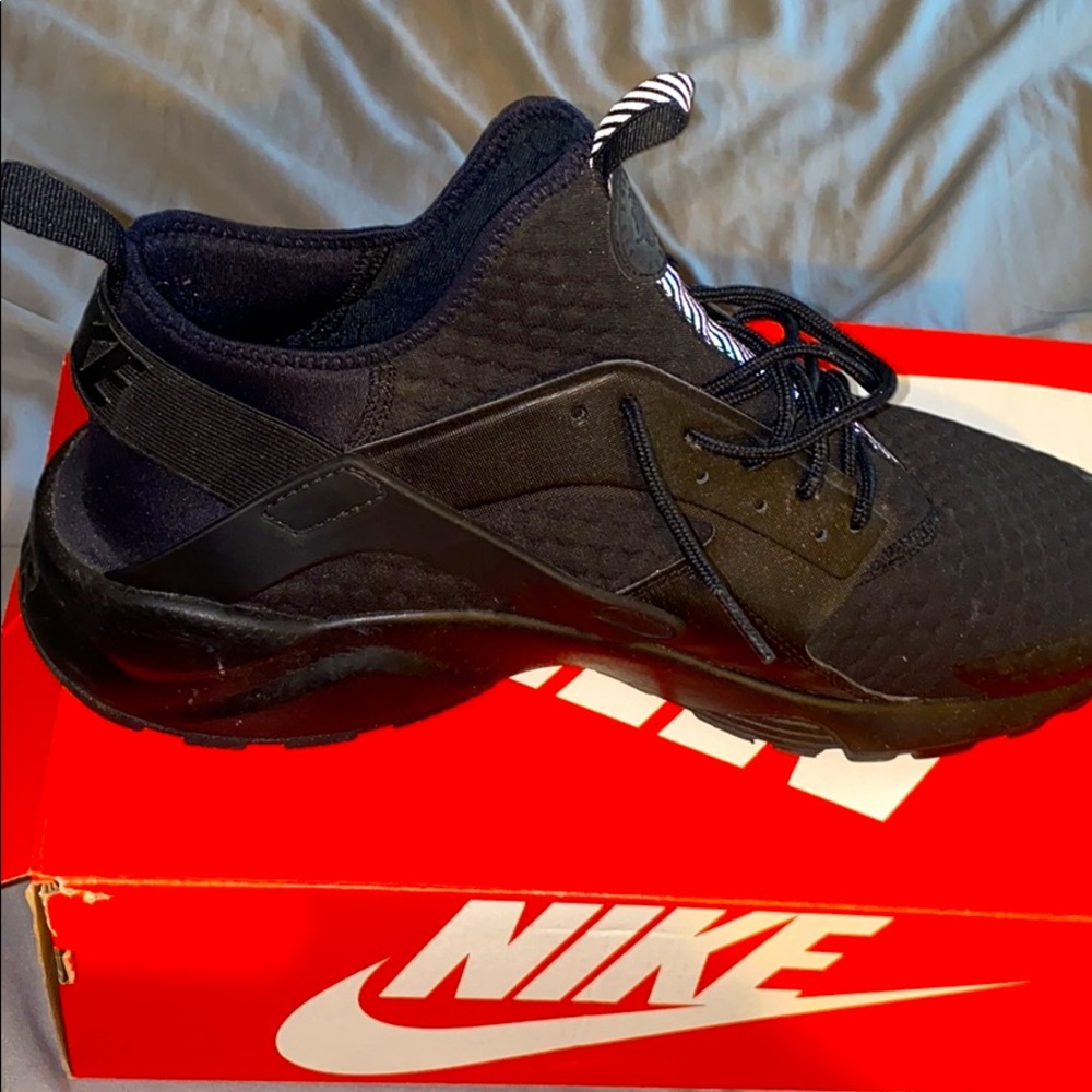 Nike Hurrachi
